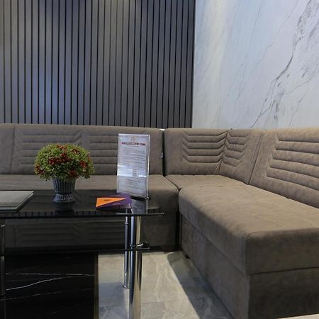 Hayot Plaza Hotel Yunusobod ภายนอก รูปภาพ