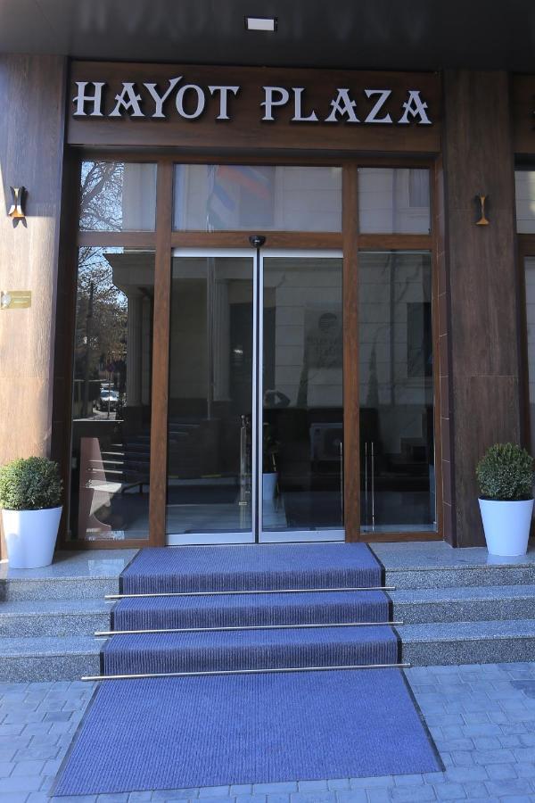 Hayot Plaza Hotel Yunusobod ภายนอก รูปภาพ