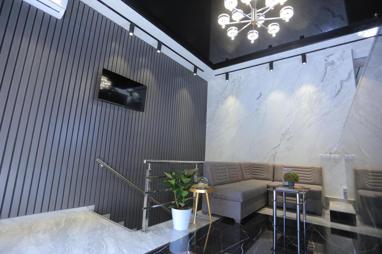 Hayot Plaza Hotel Yunusobod ภายนอก รูปภาพ