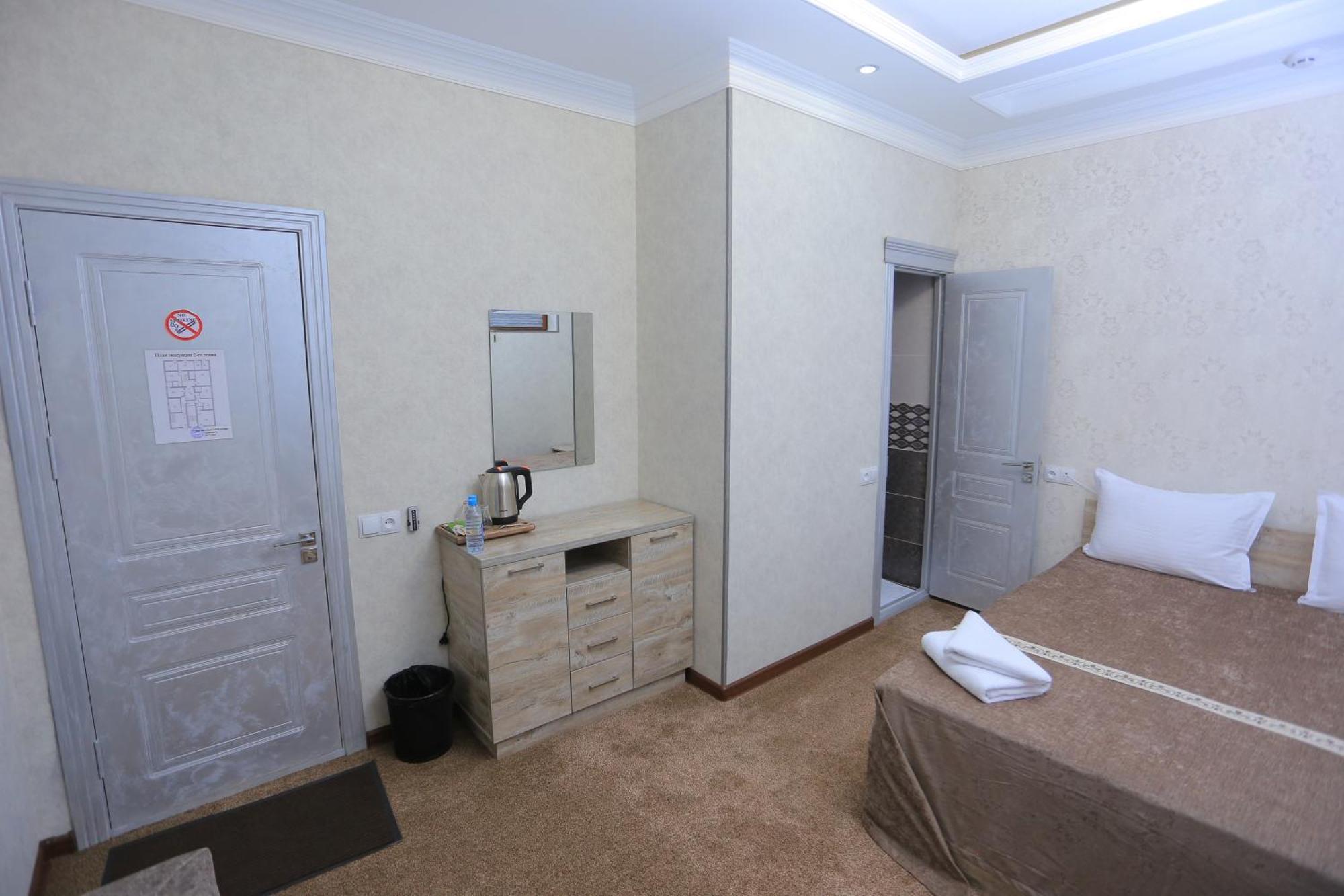 Hayot Plaza Hotel Yunusobod ภายนอก รูปภาพ